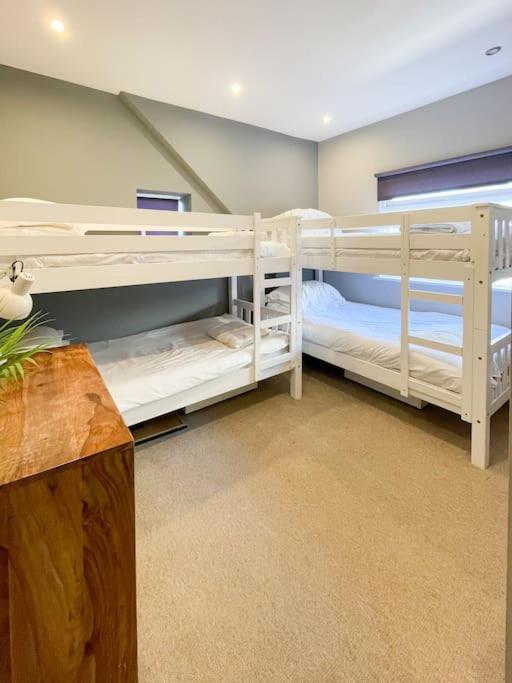 Edge14- Spacious, Stylish And Near The Beach! 뉴키 외부 사진
