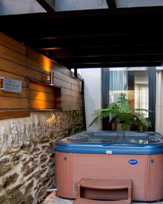 Edge14- Spacious, Stylish And Near The Beach! 뉴키 외부 사진
